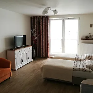 Manhattan Place Warszawa